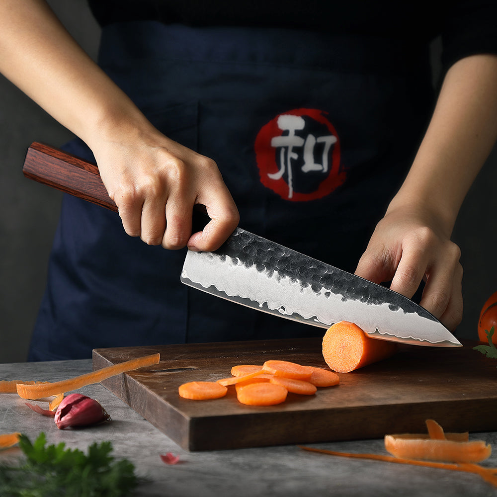 8.5" Damascus Steel Chef Knife -  Red Wood & Buffalo Horn Handle Edition